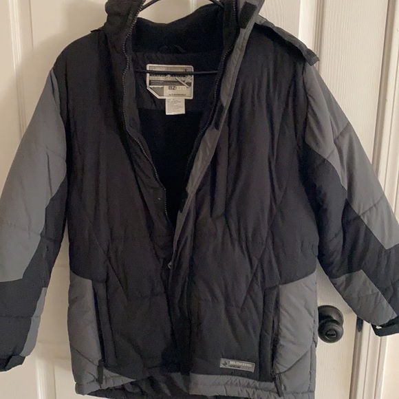 Winter jacket - Picture 2 of 3